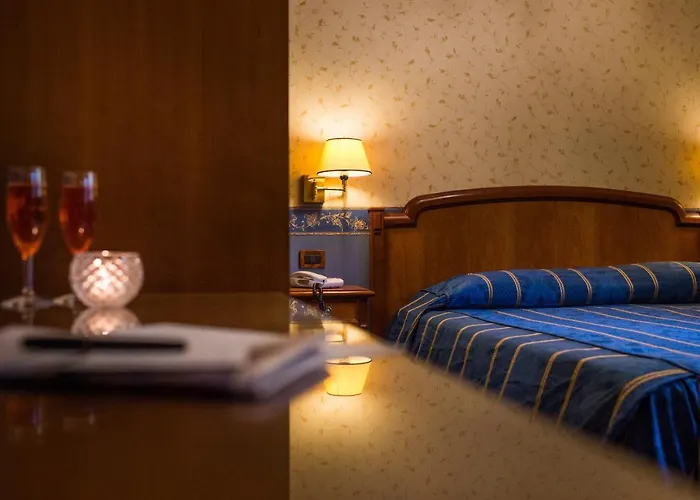 Отель Diana Park 3*