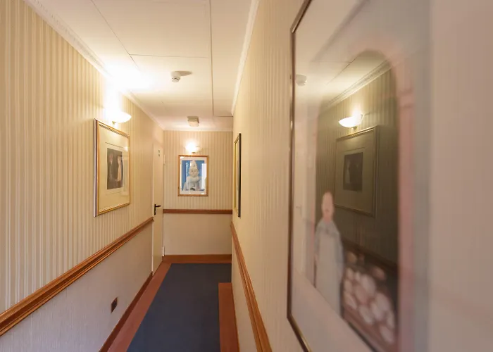 Diana Park Отель