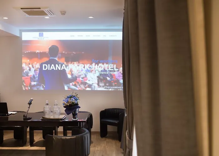 Отель Diana Park