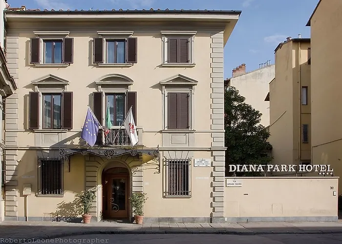 Отель Diana Park